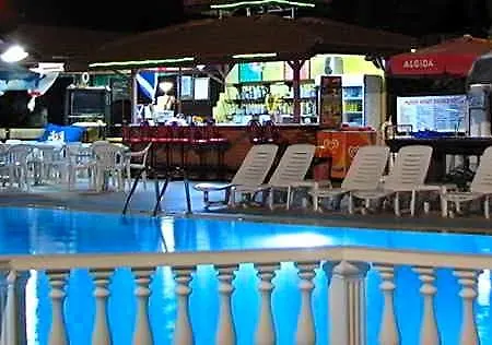 Otel Huener 3*